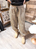 Elastic Waist & Ankle Leopard Printed Sweat Pants