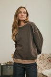 Exposed Seam Contrast Trim Knit Top