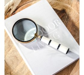9" Resin Handle Magnifying Glass